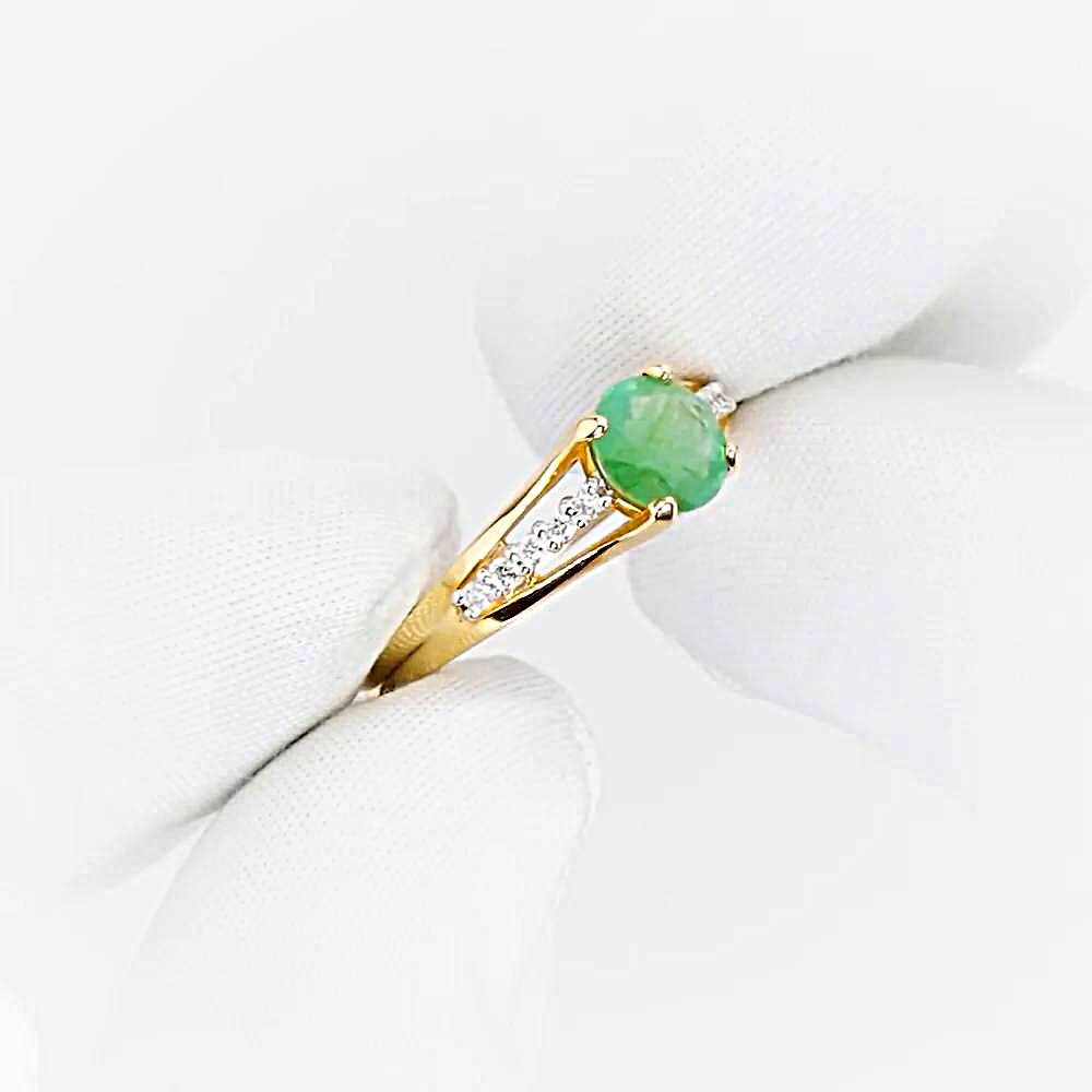 Кольцо с изумрудами и бриллиантами из красного золота 585 пробы 1