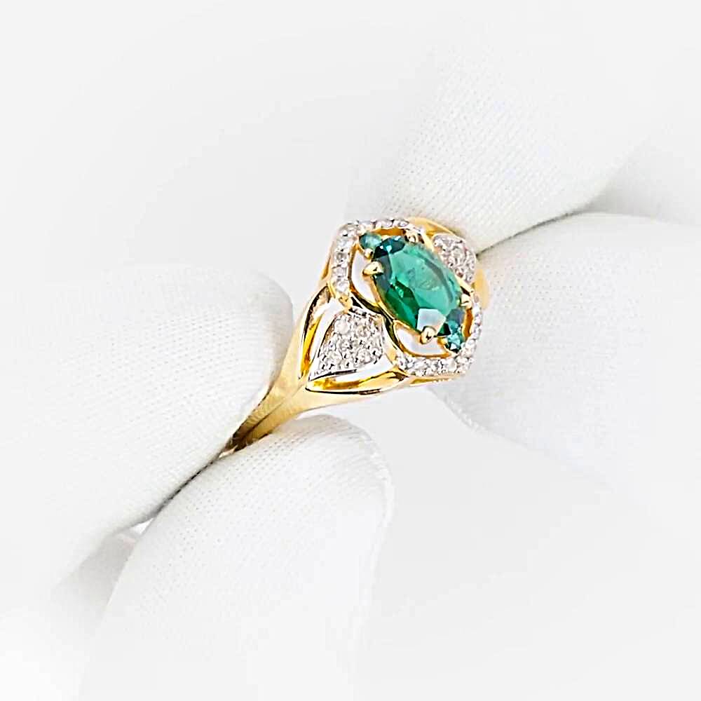 Кольцо с гидротермальным изумрудом и бриллиантами из красного золота 585 пробы 1