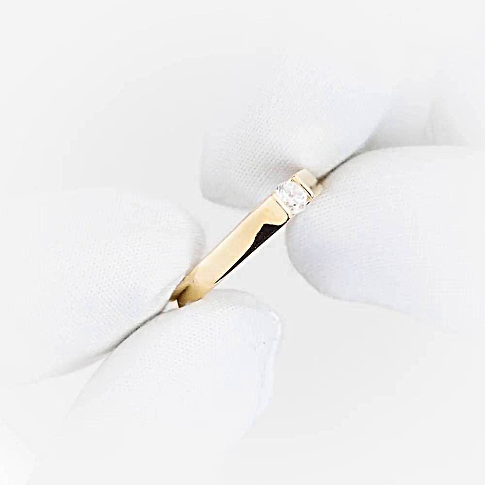 Кольцо с бриллиантом из красного золота 585 пробы 1