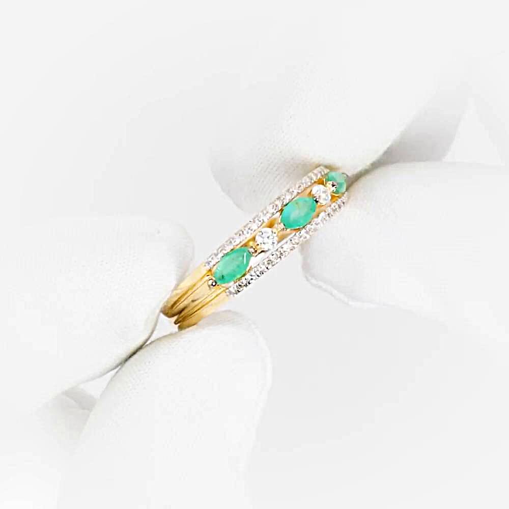 Кольцо с изумрудами и бриллиантами из красного золота 585 пробы 1