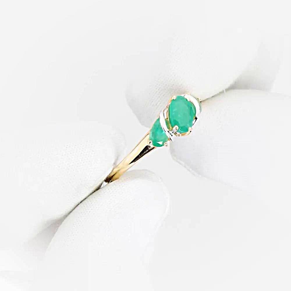 Кольцо с изумрудами из красного золота 585 пробы 1