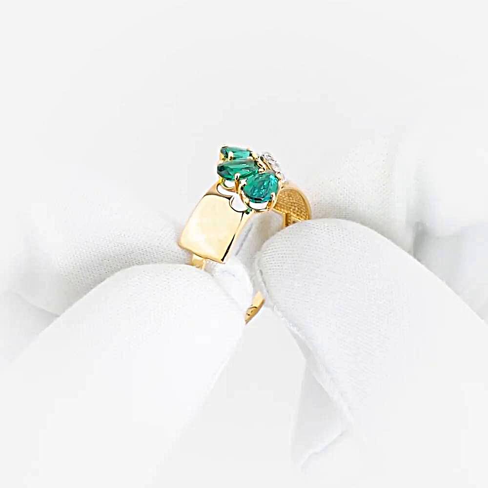 Кольцо с изумрудом синтетическим и бриллиантами из красного золота 375 пробы 1