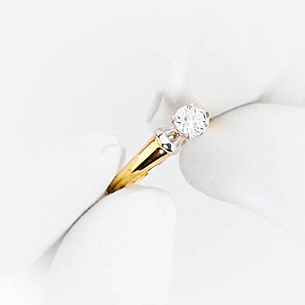 Кольцо с бриллиантом из красного золота 375 пробы 1