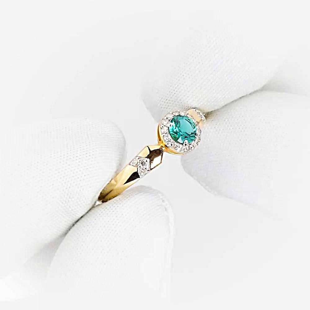 Кольцо с гидротермальным изумрудом и бриллиантами из красного золота 585 пробы 1