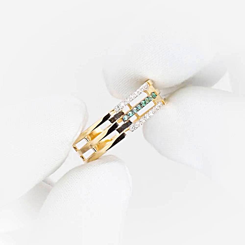 Кольцо с гидротермальным изумрудом и бриллиантами из красного золота 585 пробы