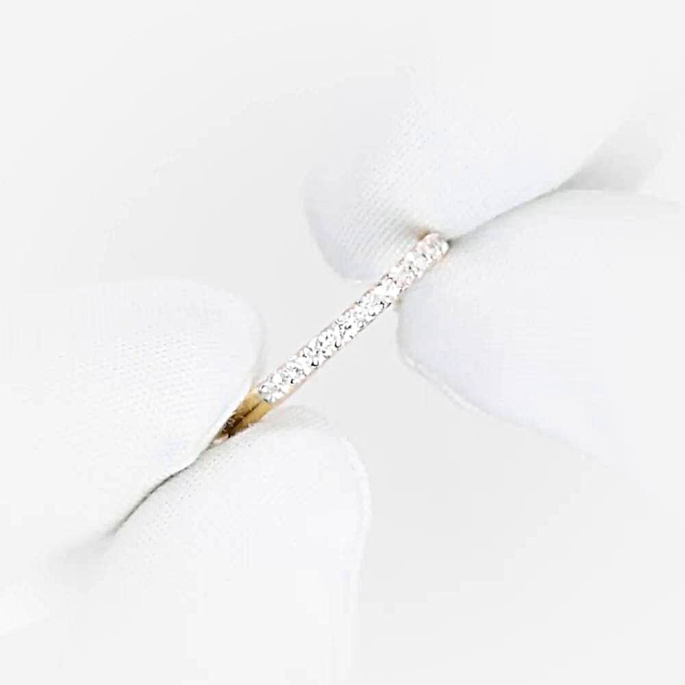 Кольцо с бриллиантами из красного золота 585 пробы Кольцо с бриллиантами из красного золота 585 пробы