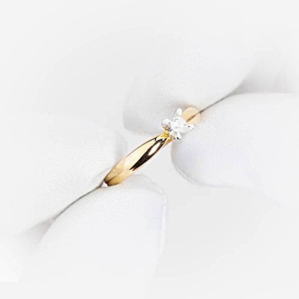 Кольцо с бриллиантом из красного золота 585 пробы 1