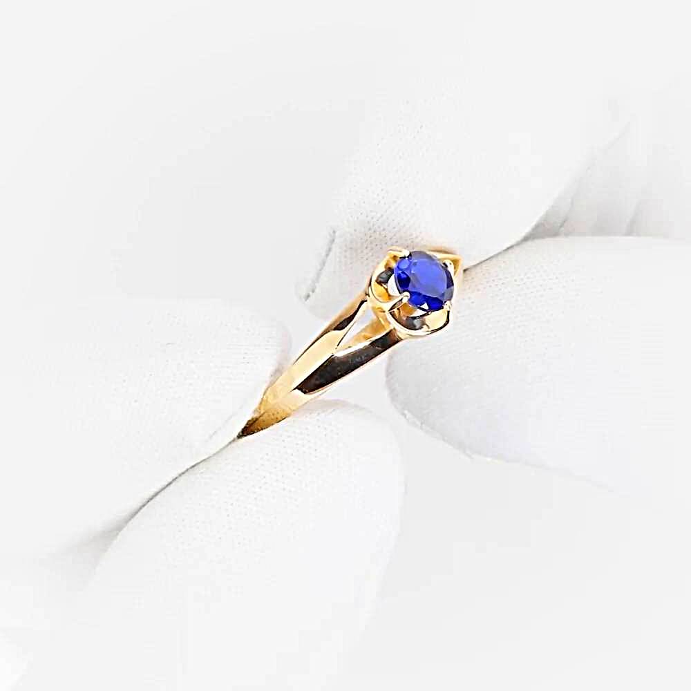 Кольцо с сапфиром синтетическим из красного золота 375 пробы 1