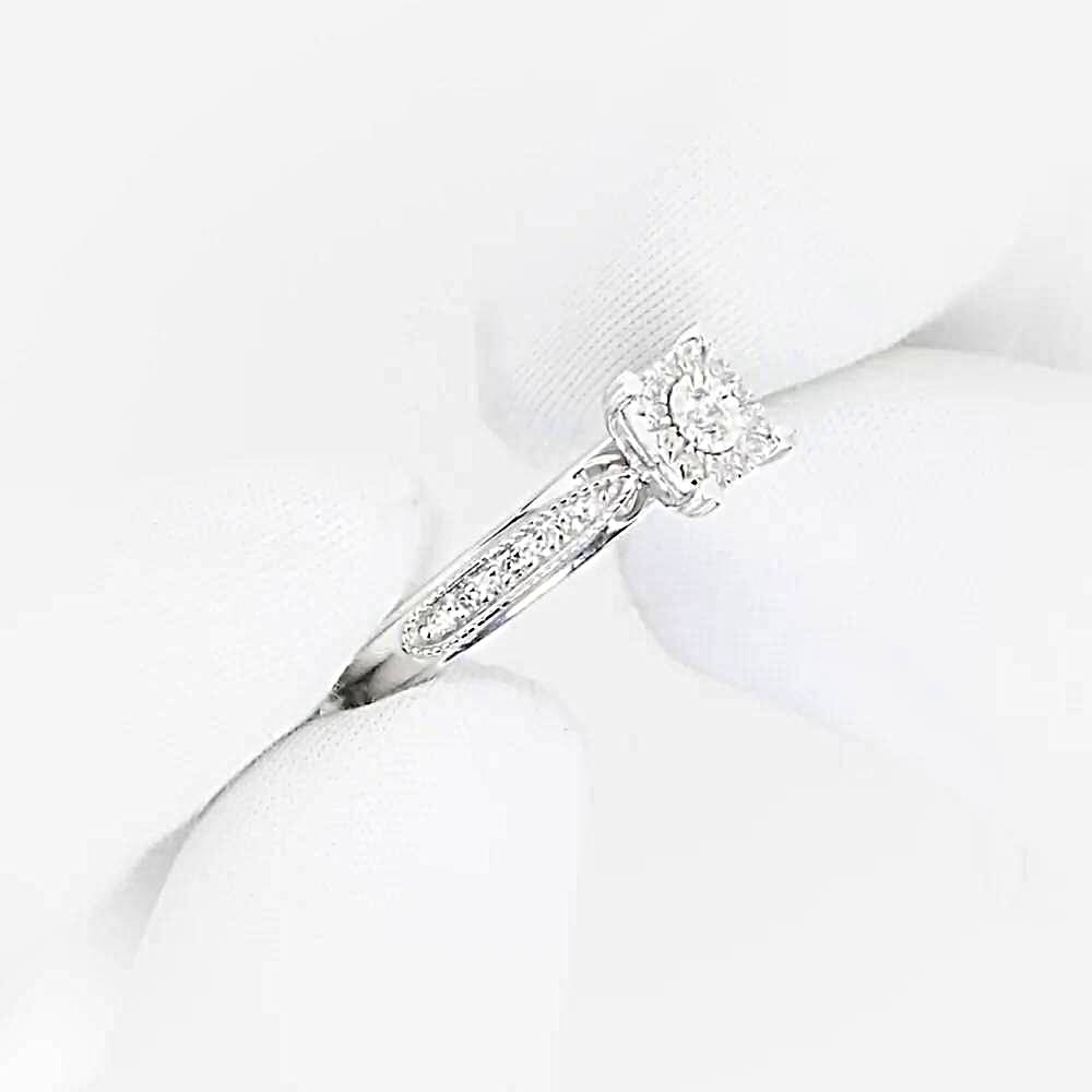 Кольцо с бриллиантами из белого золота 585 пробы Кольцо с бриллиантами из белого золота 585 пробы