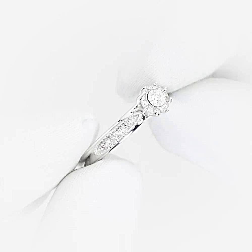 Кольцо с бриллиантами из белого золота 585 пробы Кольцо с бриллиантами из белого золота 585 пробы