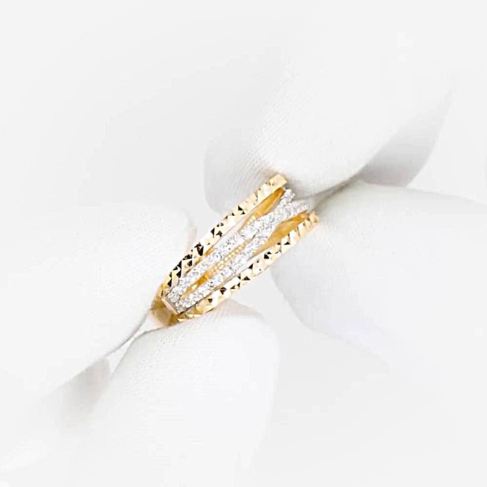 Кольцо с бриллиантами из красного золота 585 пробы Кольцо с бриллиантами из красного золота 585 пробы