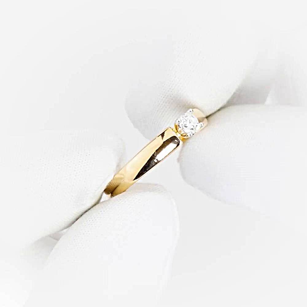 Кольцо с бриллиантом из красного золота 585 пробы 1