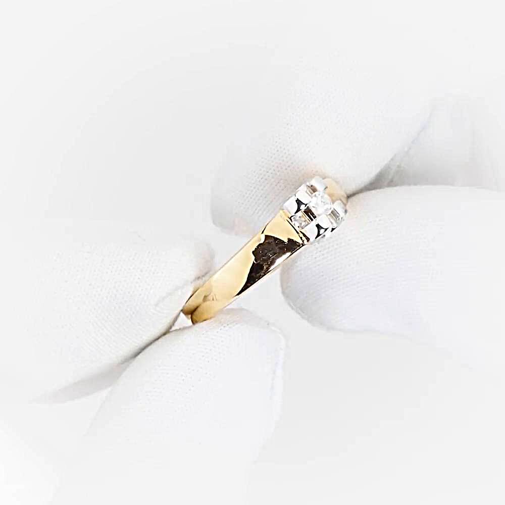 Кольцо с бриллиантом из красного золота 585 пробы 1