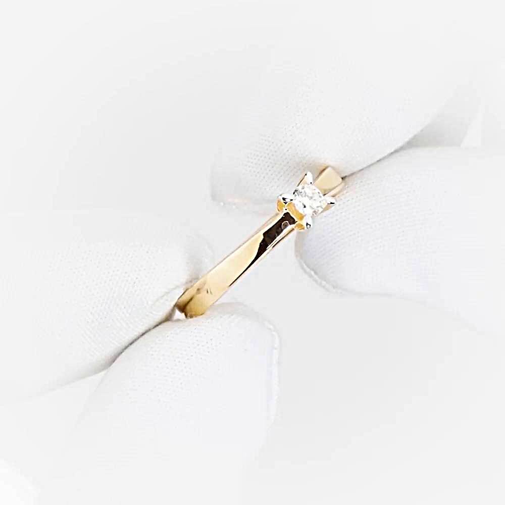 Кольцо с бриллиантом из красного золота 585 пробы 1