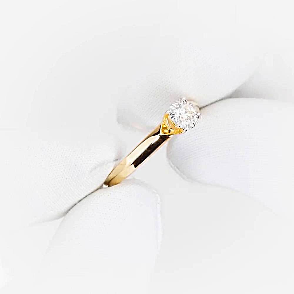 Кольцо с бриллиантом из красного золота 585 пробы Кольцо с бриллиантом из красного золота 585 пробы