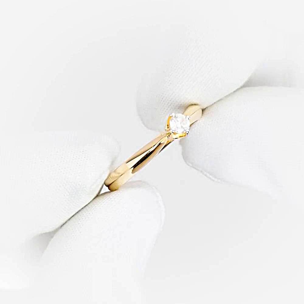 Кольцо с бриллиантом из красного золота 585 пробы 1