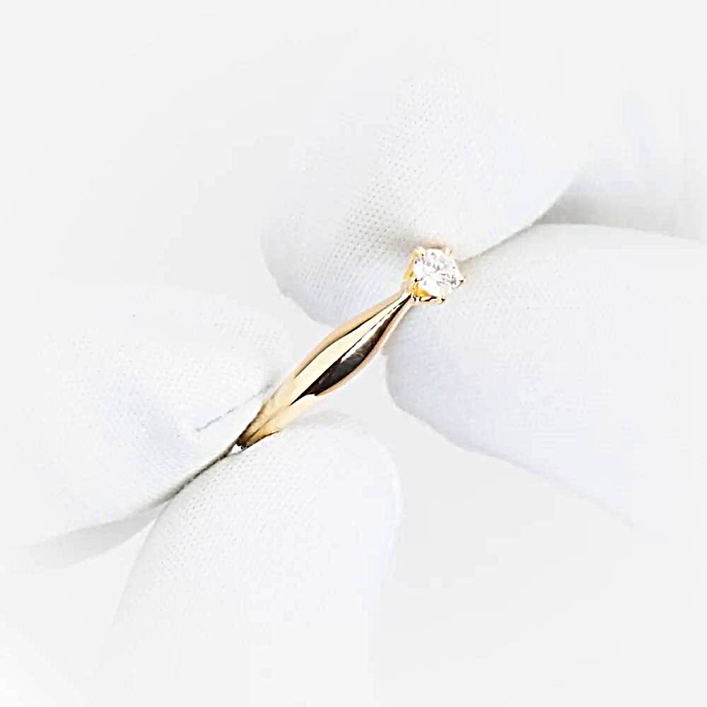 Кольцо с бриллиантом из красного золота 585 пробы 1