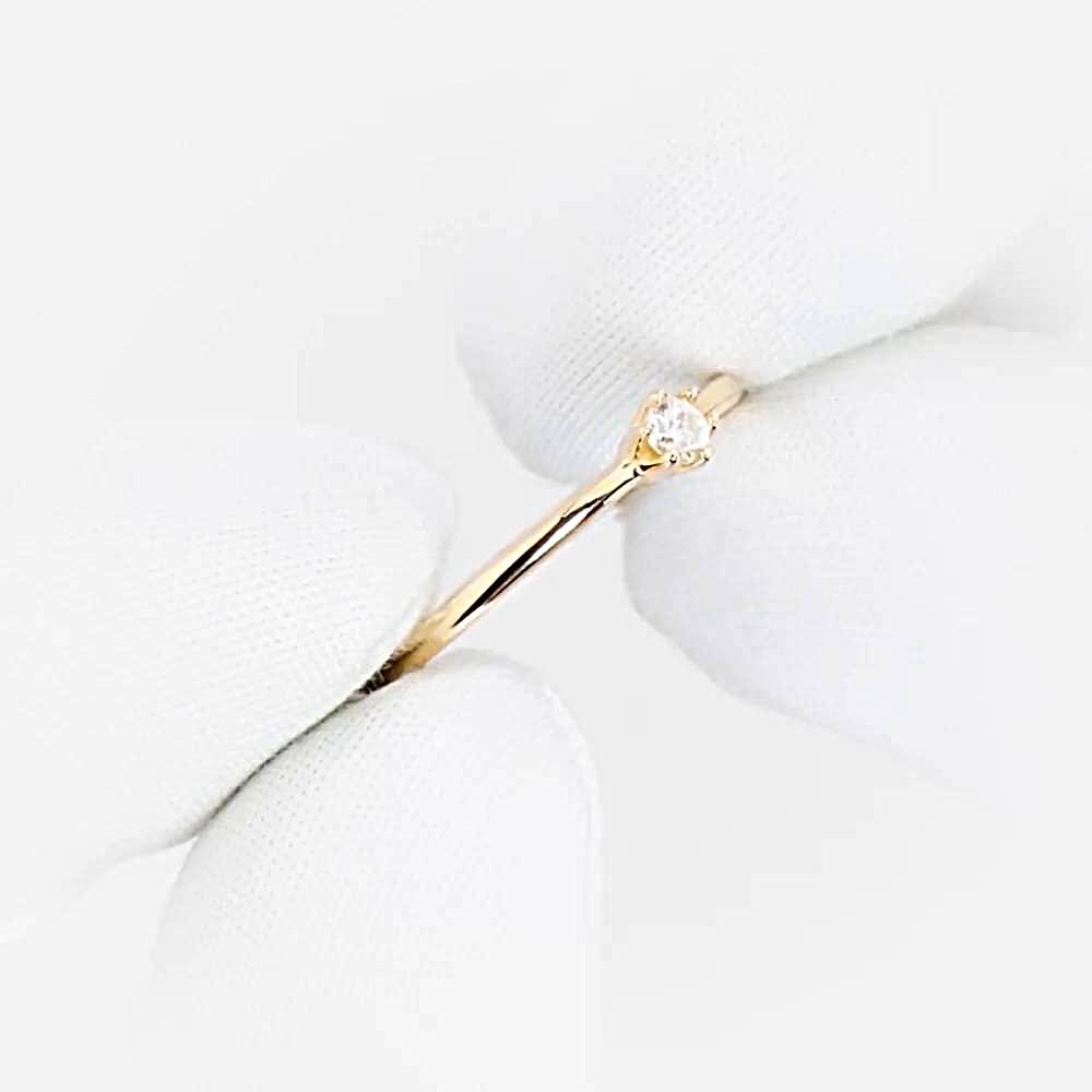 Кольцо с бриллиантом из красного золота 585 пробы