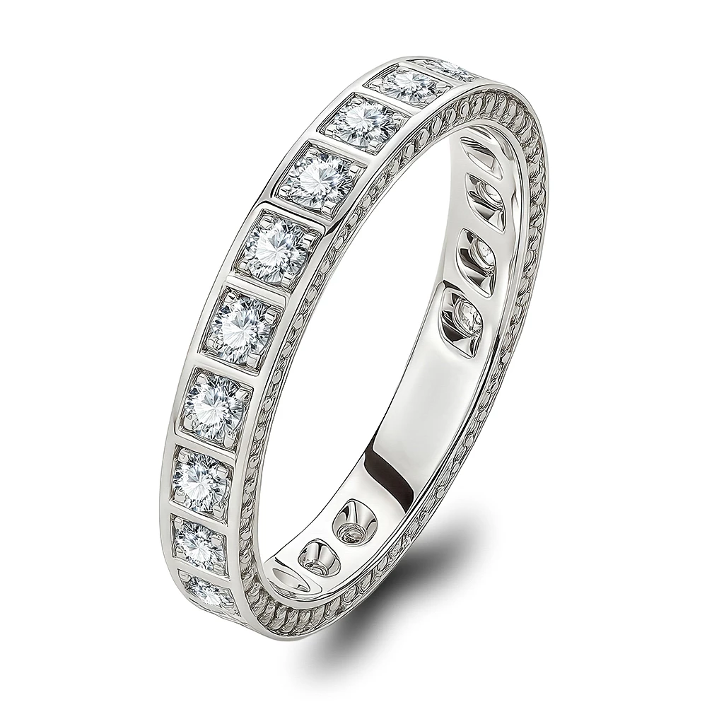 Кольцо с выращенными бриллиантами из белого золота 585 пробы