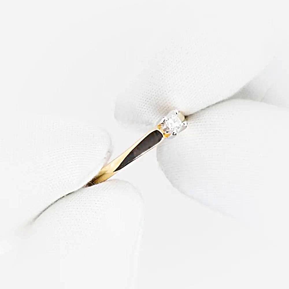 Кольцо с бриллиантом из красного золота 585 пробы