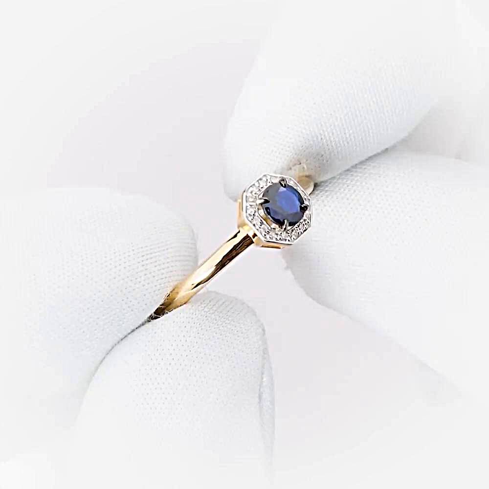 Кольцо с сапфирами и бриллиантами из красного золота 585 пробы