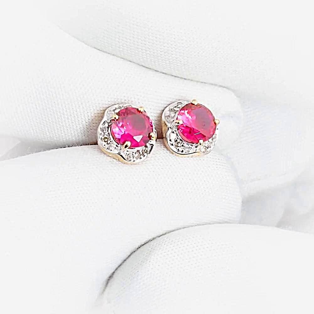 Серьги с рубином синтетическим и бриллиантами из красного золота 375 пробы 1