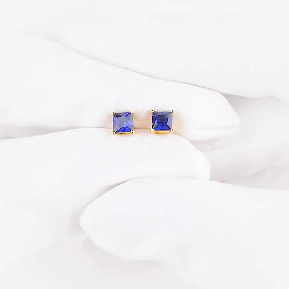 Серьги с сапфирами синтетическими из красного золота 585 пробы 2