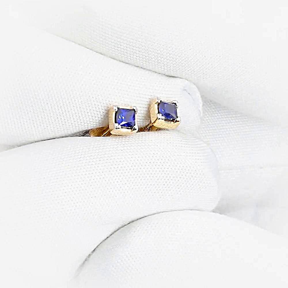 Серьги с сапфирами синтетическими из красного золота 585 пробы Серьги с сапфирами синтетическими из красного золота 585 пробы