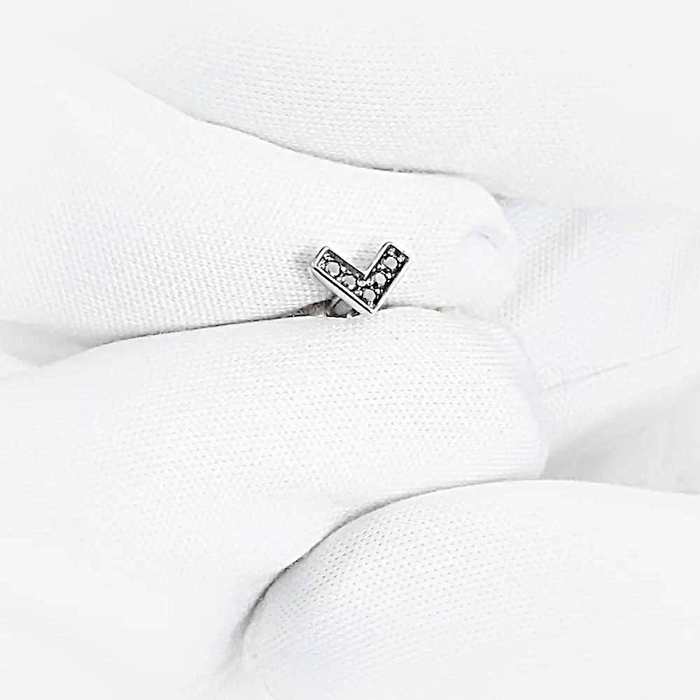 Серьга с бриллиантами из белого золота 585 пробы