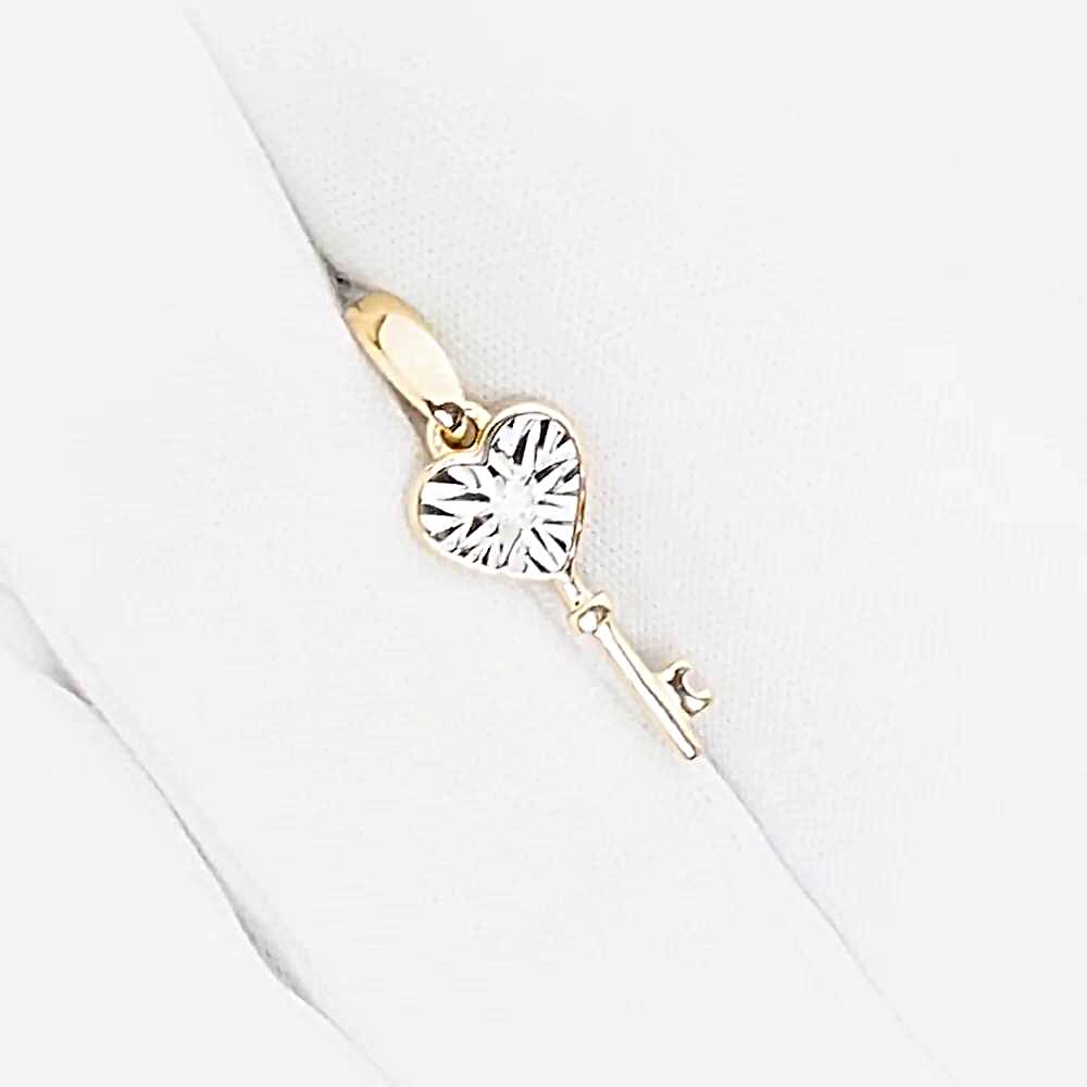 Подвес с бриллиантом из красного золота 585 пробы