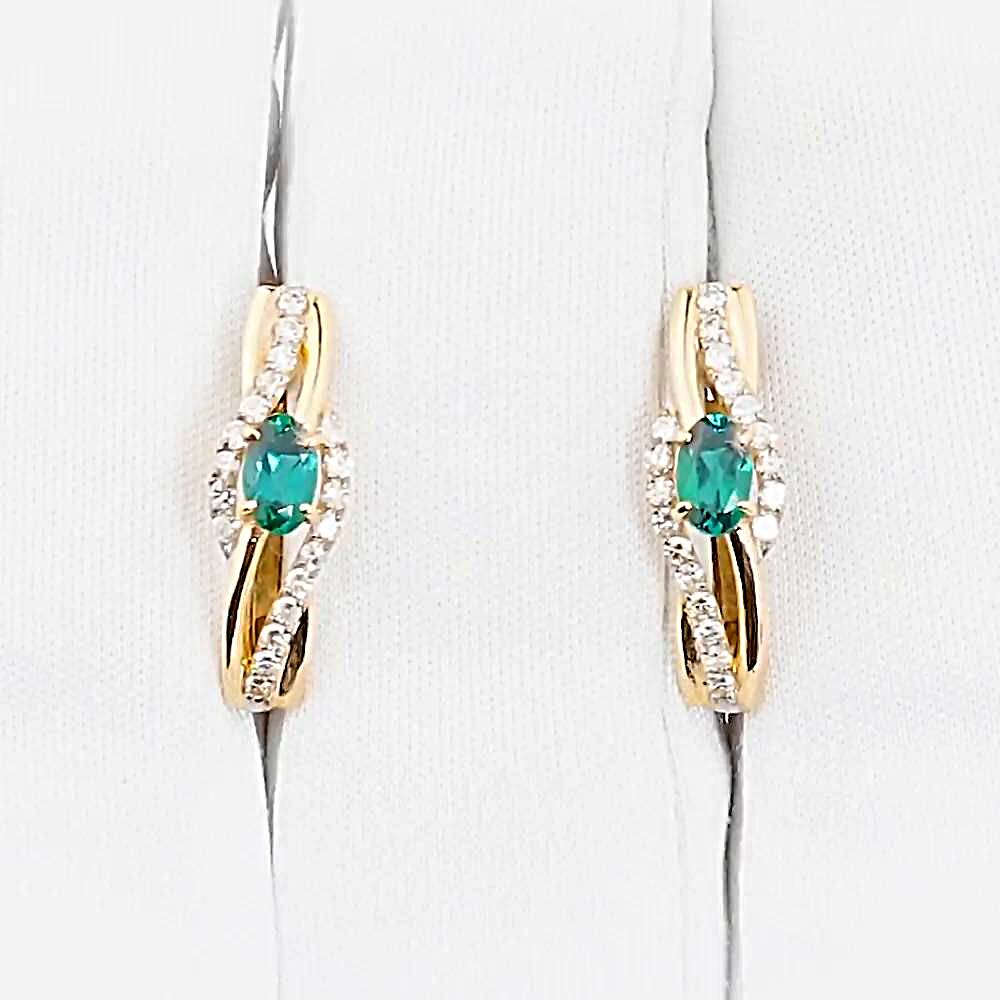 Серьги с изумрудом синтетическим и бриллиантами из красного золота 585 пробы