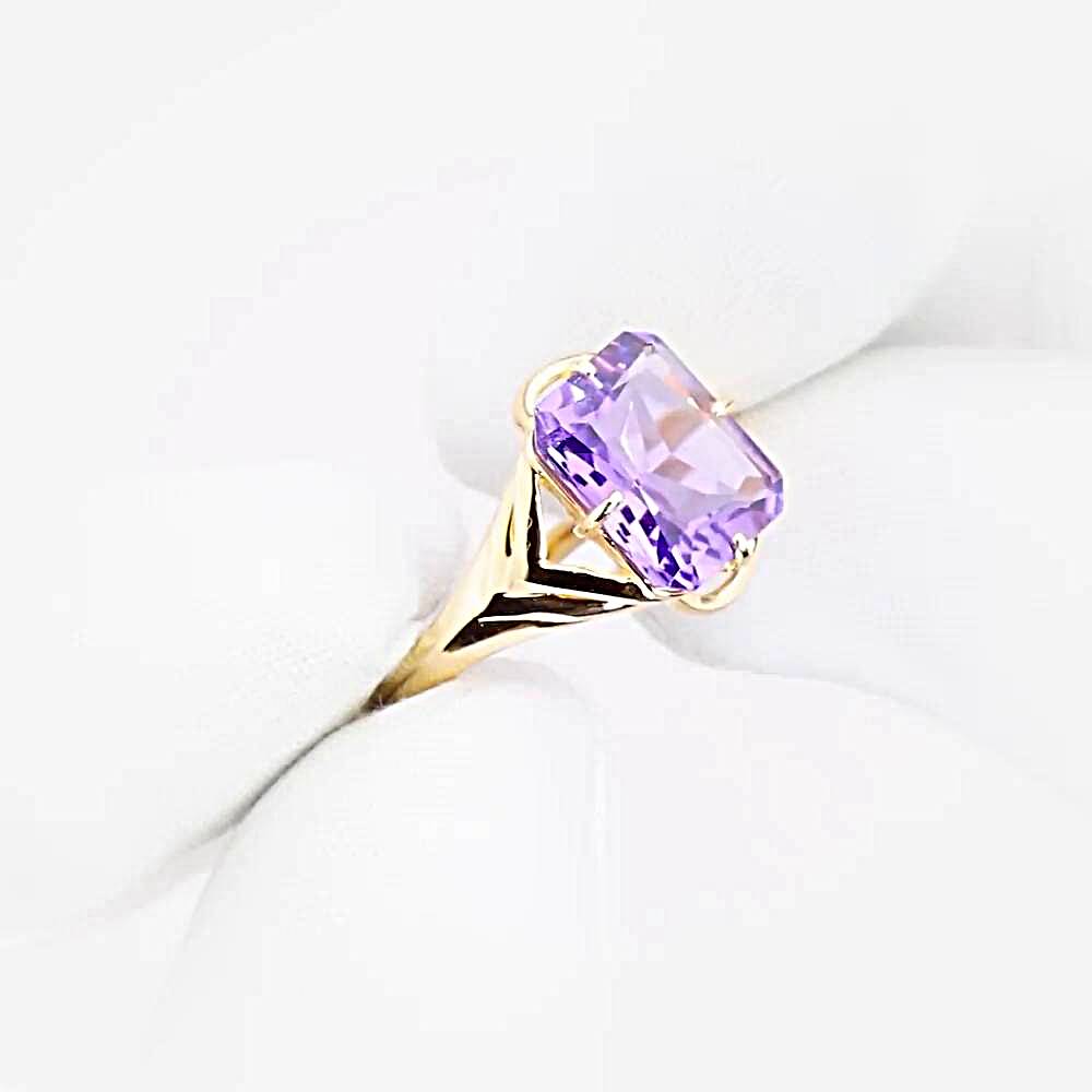 Кольцо с аметистом из красного золота 585 пробы 1