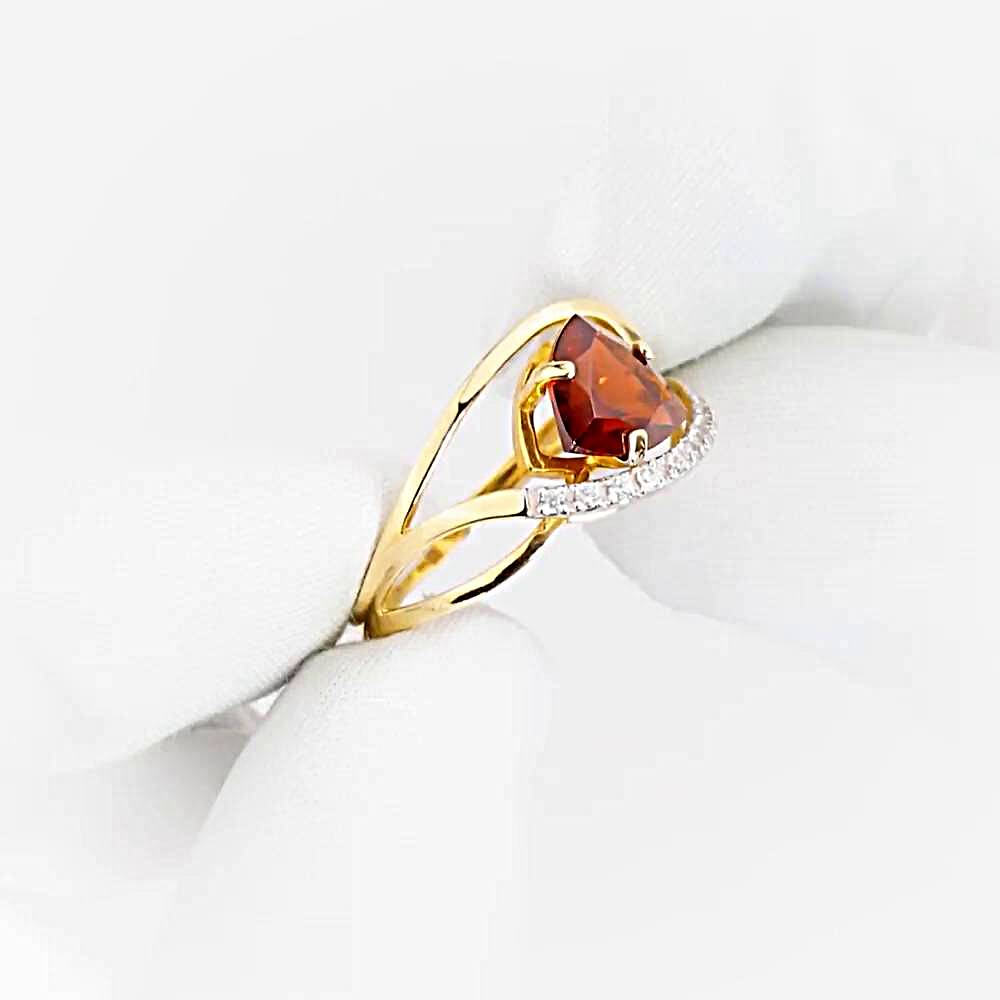 Кольцо с гранатами и фианитами из красного золота 585 пробы 1