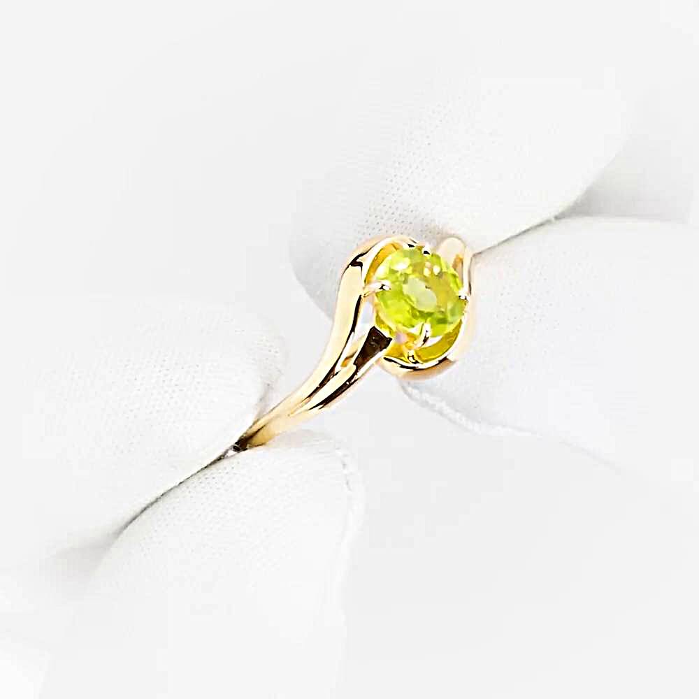 Кольцо с хризолитом из красного золота 585 пробы 1