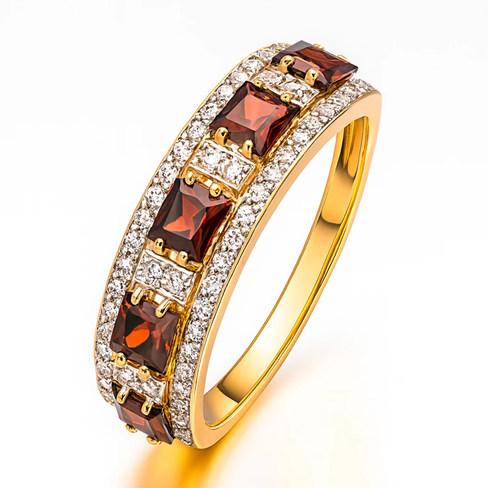 Кольцо с гранатами и фианитами из красного золота 585 пробы