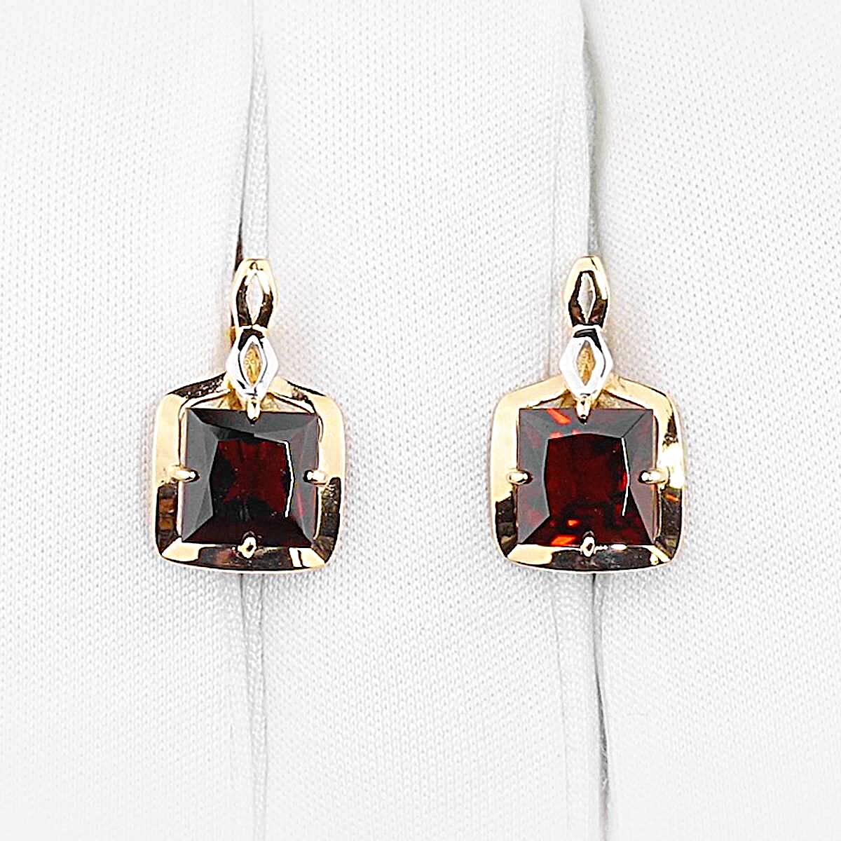 Серьги с гранатами из красного золота 585 пробы 1
