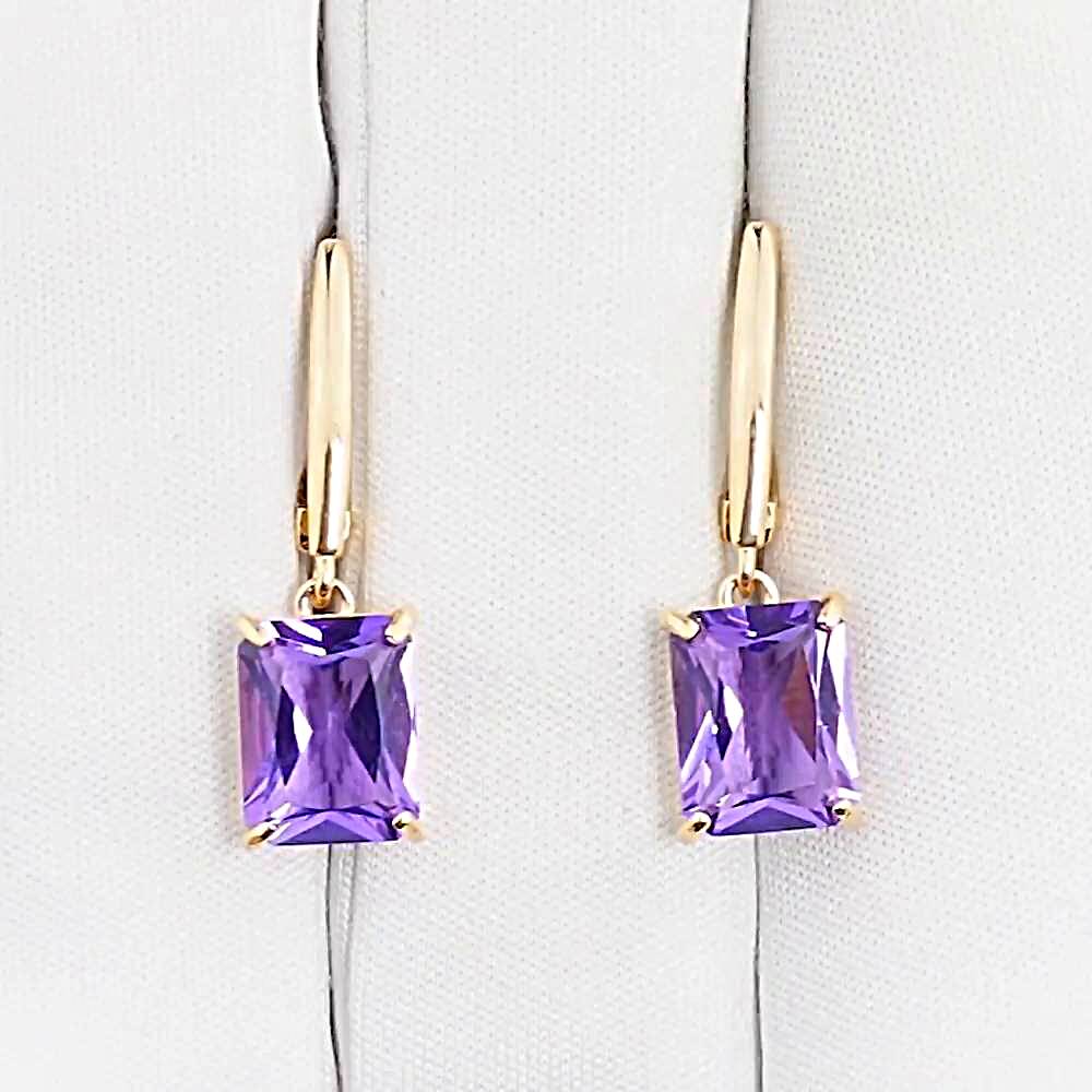 Серьги с аметистами из красного золота 585 пробы Серьги с аметистами из красного золота 585 пробы