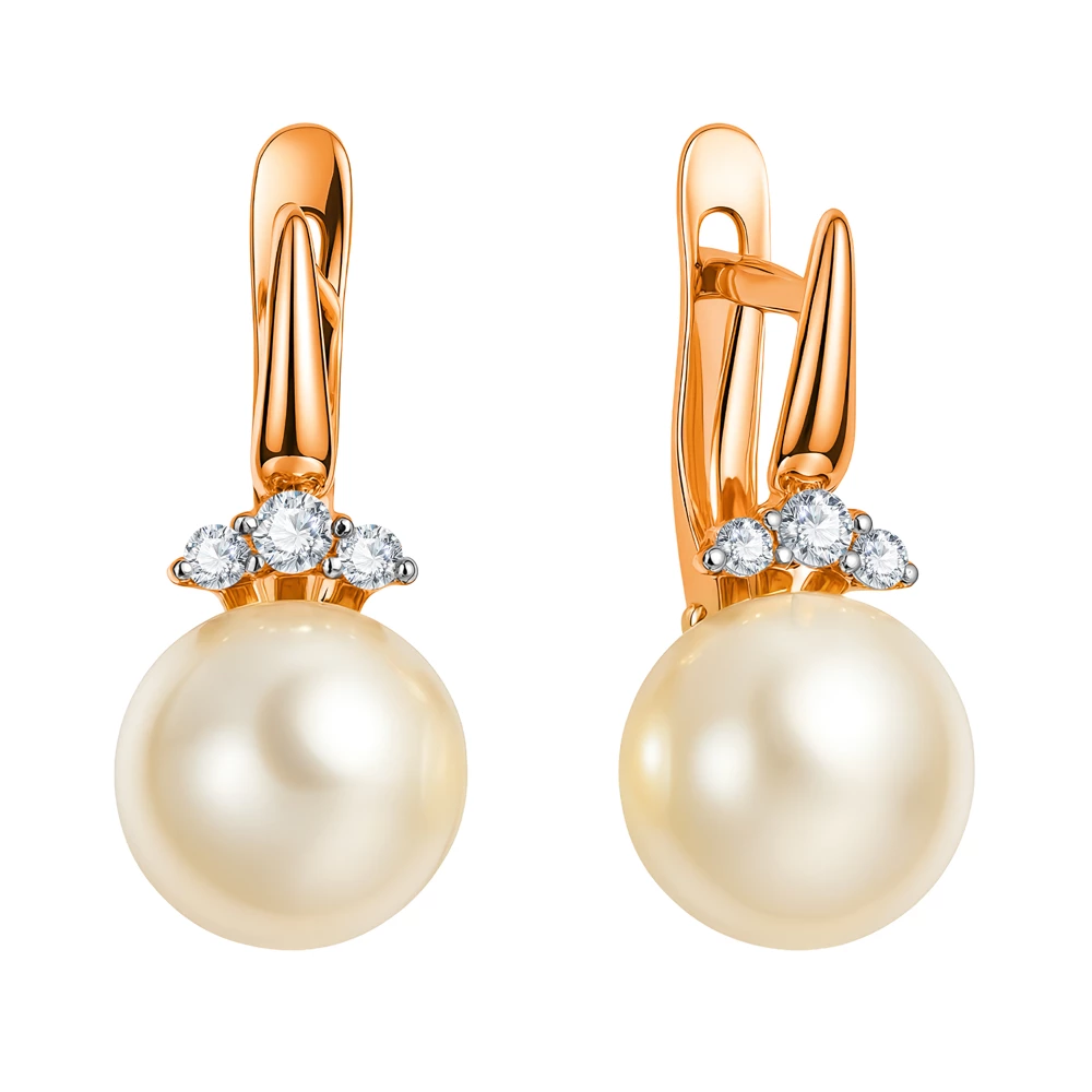 Серьги с культивированным жемчугом и фианитами из красного золота 585 пробы
