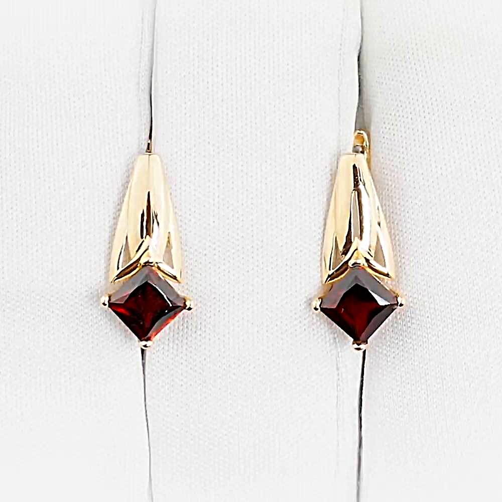 Серьги с гранатами из красного золота 585 пробы