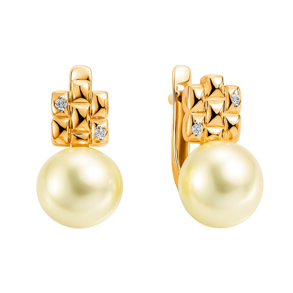 Серьги с культивированным жемчугом и фианитами из красного золота 375 пробы Серьги с культивированным жемчугом и фианитами из красного золота 375 пробы