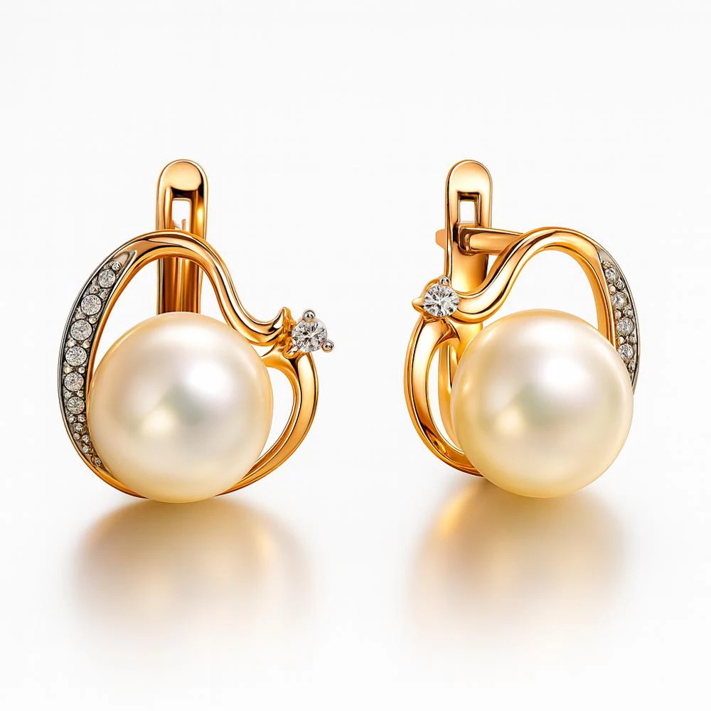 Серьги с культивированным жемчугом и фианитами из красного золота 585 пробы Серьги с культивированным жемчугом и фианитами из красного золота 585 пробы