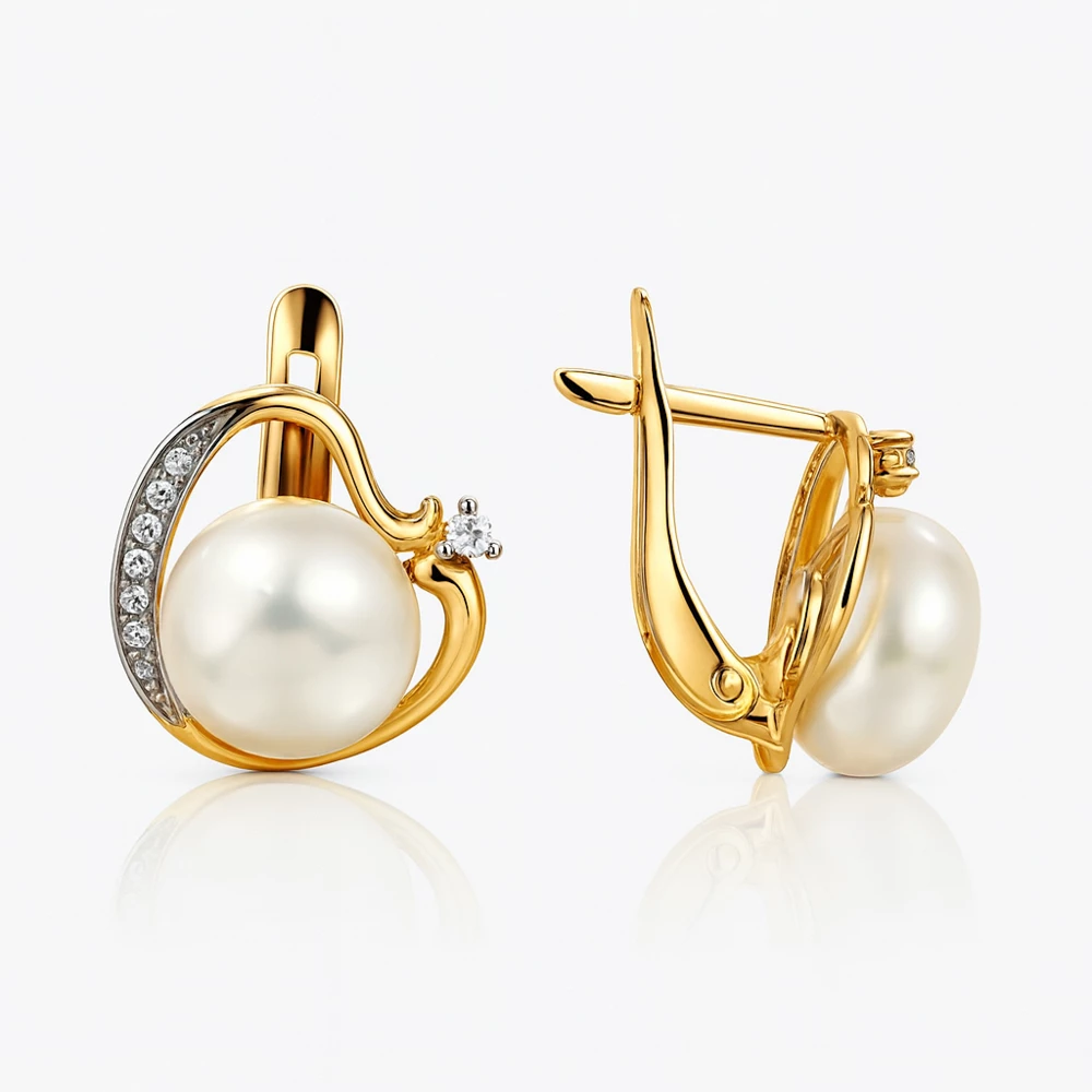 Серьги с культивированным жемчугом и фианитами из красного золота 585 пробы Серьги с культивированным жемчугом и фианитами из красного золота 585 пробы