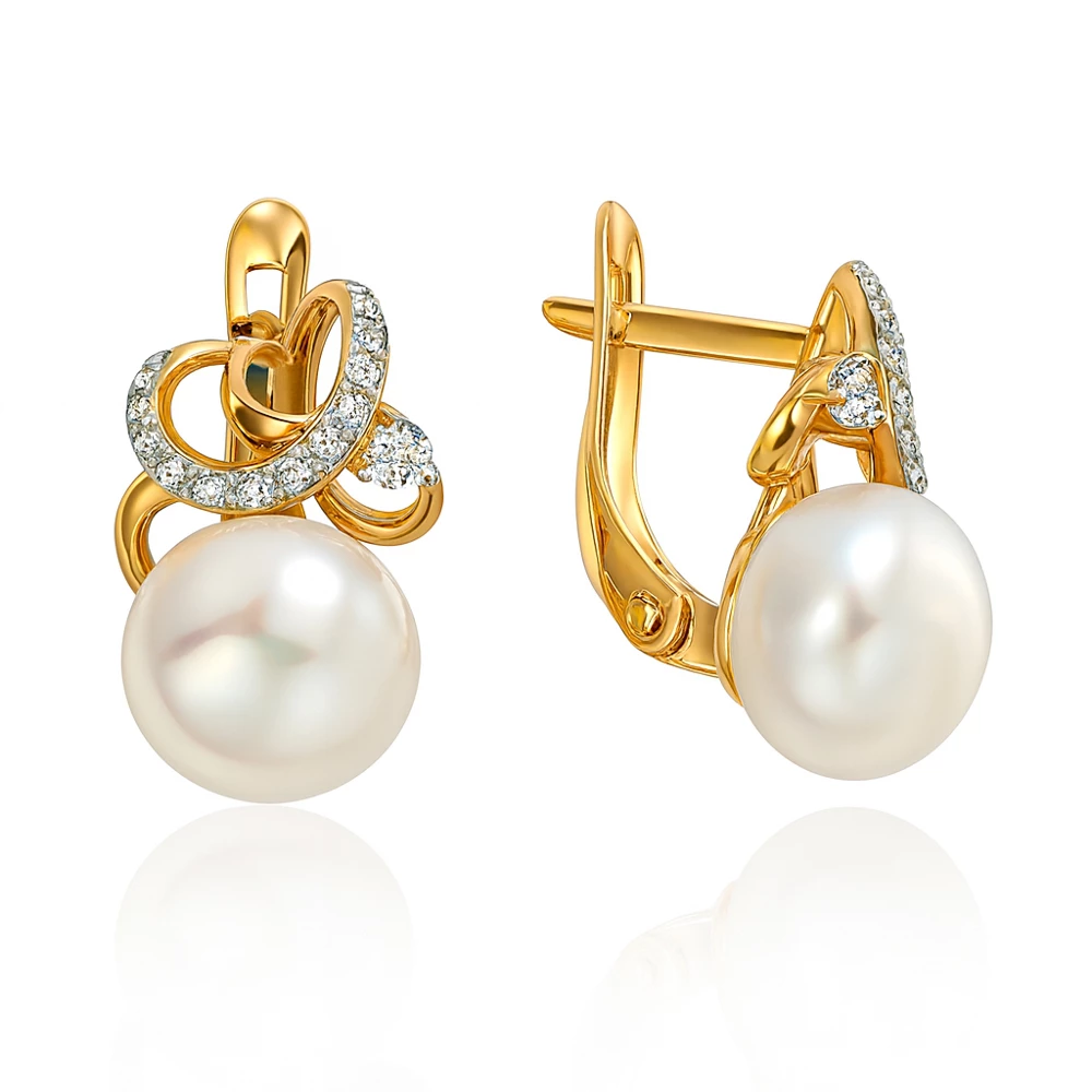 Серьги с культивированным жемчугом и фианитами из красного золота 585 пробы Серьги с культивированным жемчугом и фианитами из красного золота 585 пробы