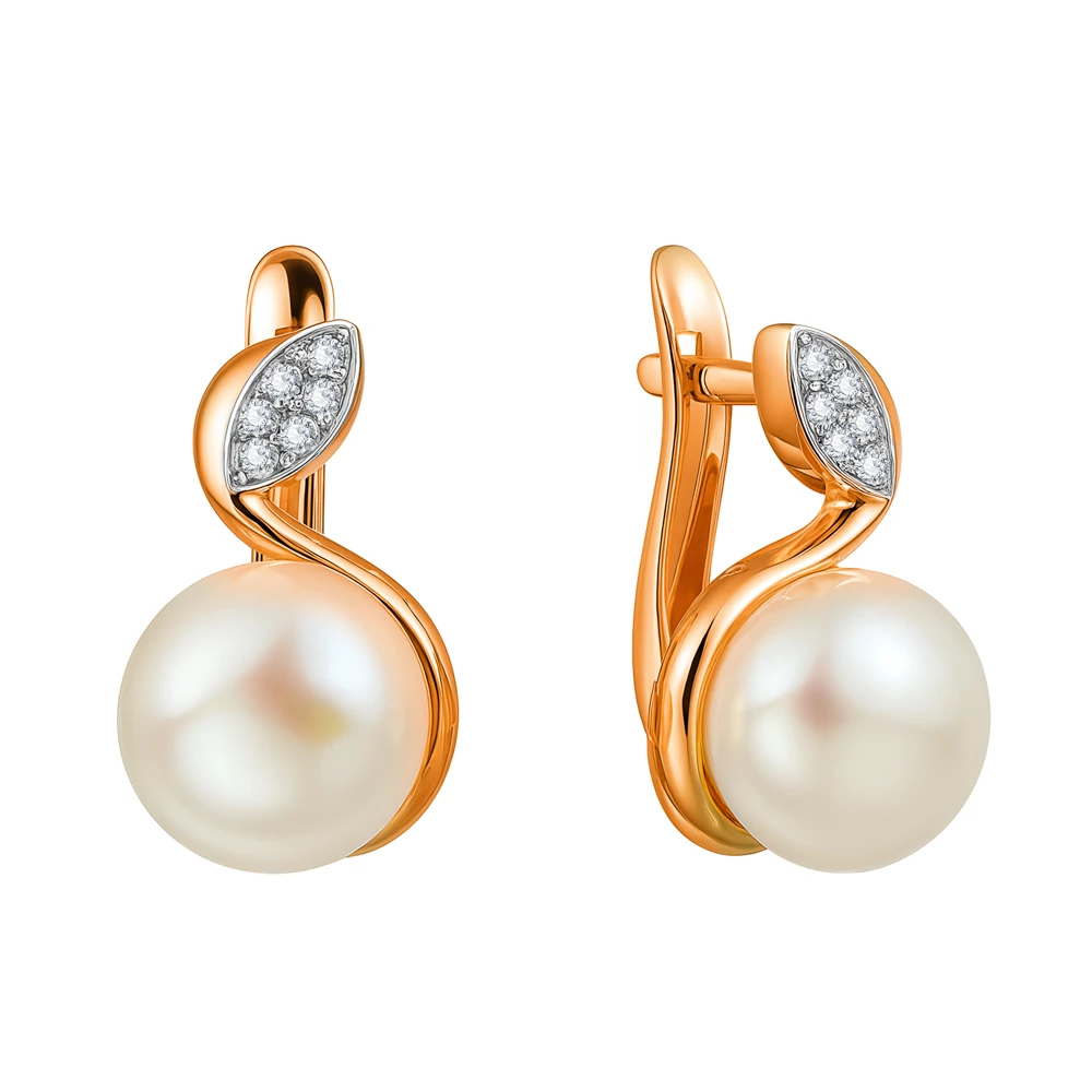 Серьги с культивированным жемчугом и фианитами из красного золота 585 пробы