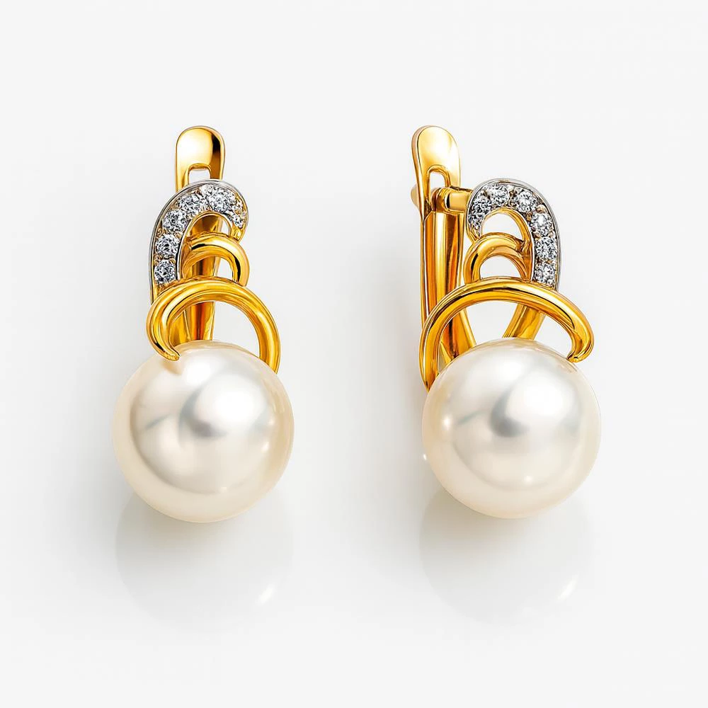 Серьги с культивированным жемчугом и фианитами из красного золота 585 пробы Серьги с культивированным жемчугом и фианитами из красного золота 585 пробы