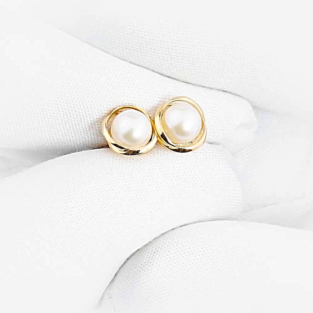 Серьги с культивированным жемчугом из красного золота 585 пробы Серьги с культивированным жемчугом из красного золота 585 пробы