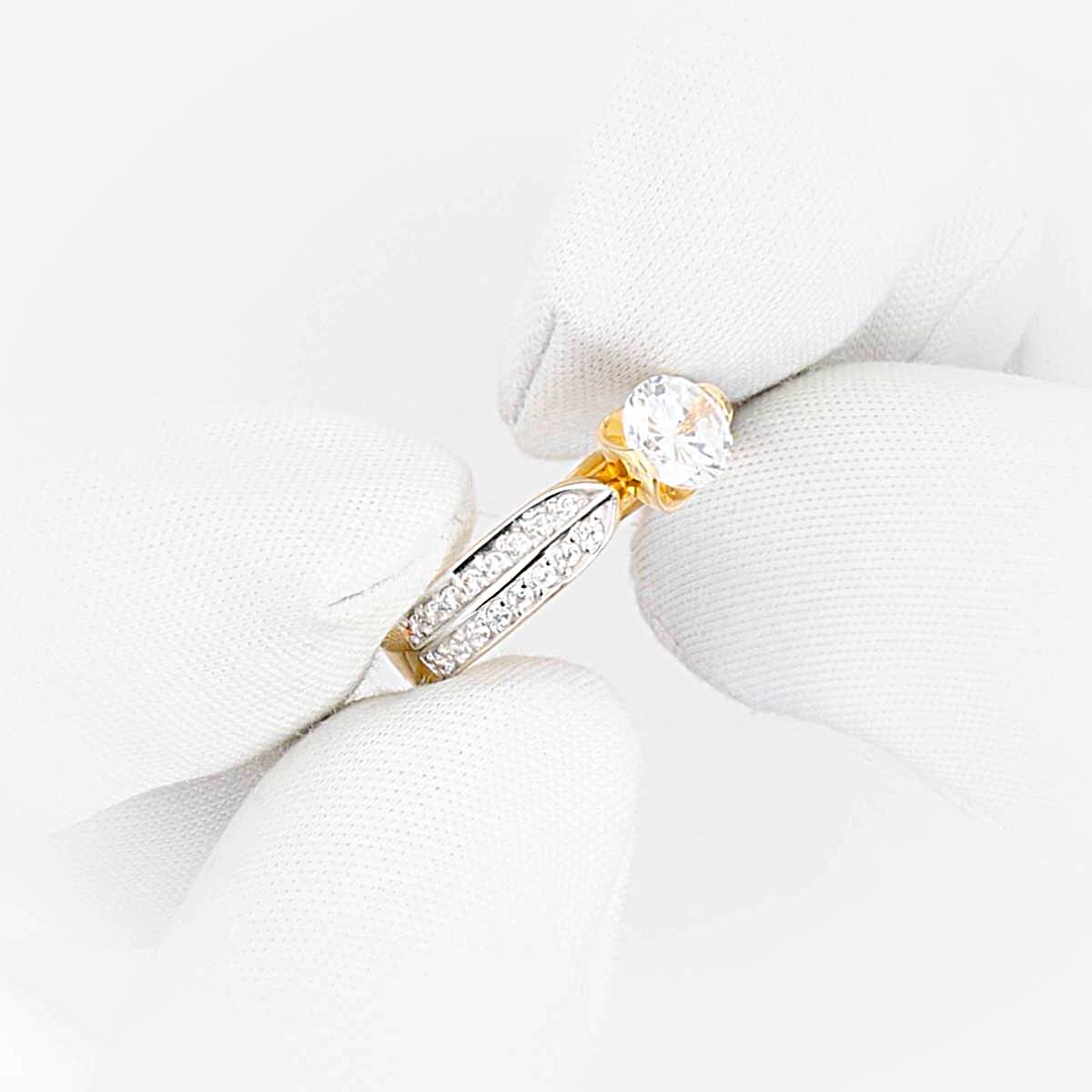 Кольцо с фианитами из красного золота 585 пробы 1