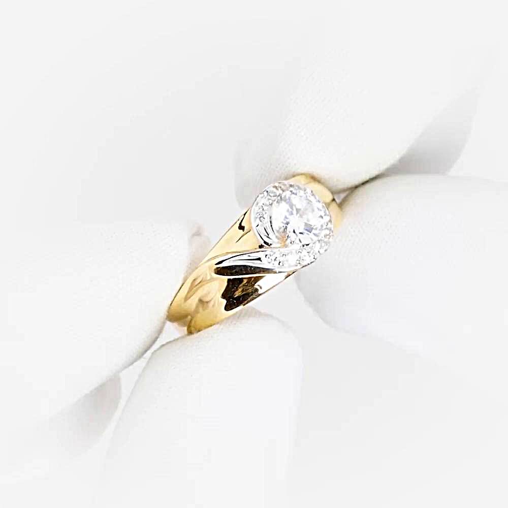 Кольцо с фианитами из красного золота 585 пробы 1