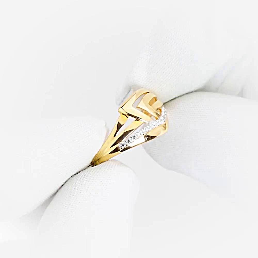 Кольцо с фианитами из красного золота 585 пробы 1