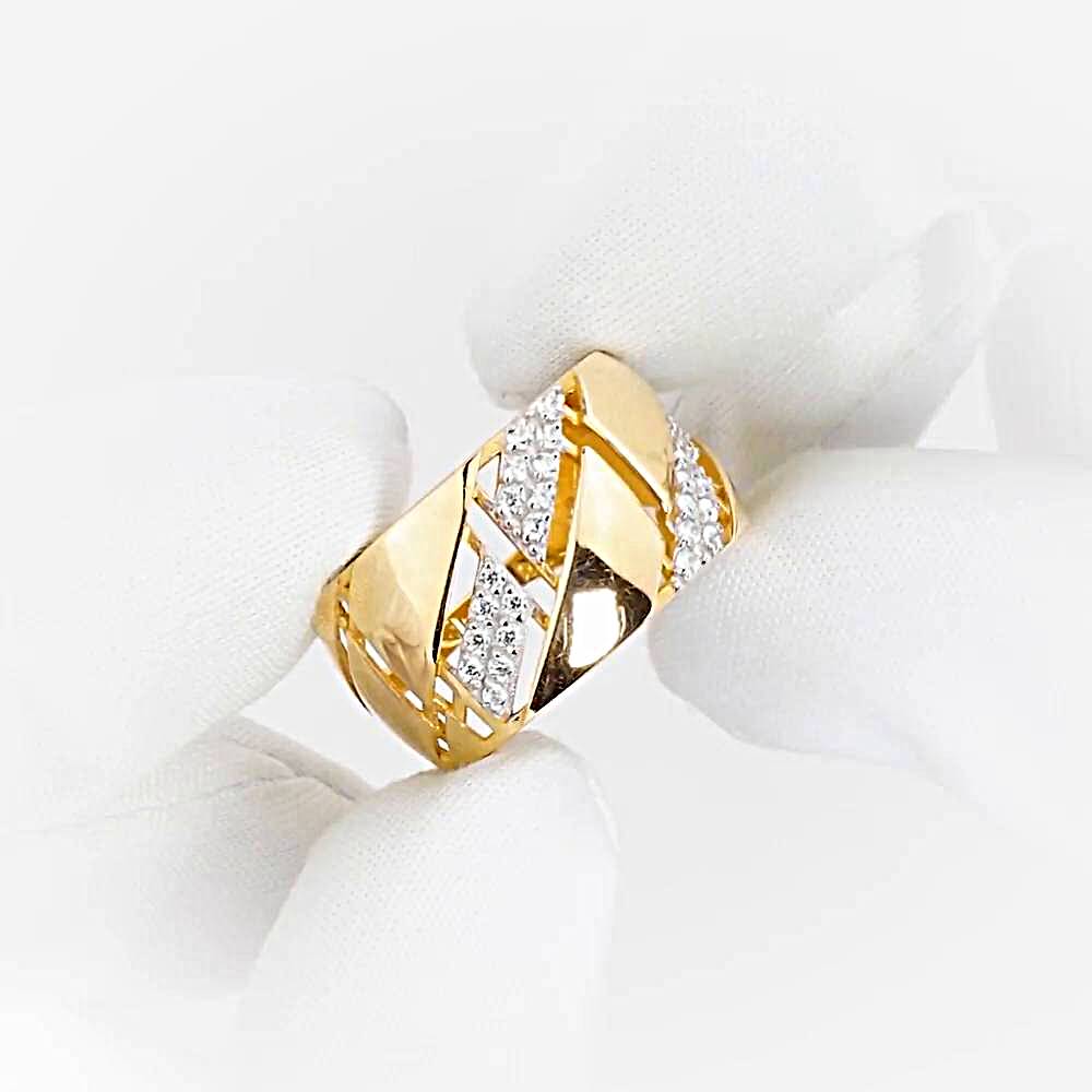 Кольцо с фианитами из красного золота 585 пробы 1